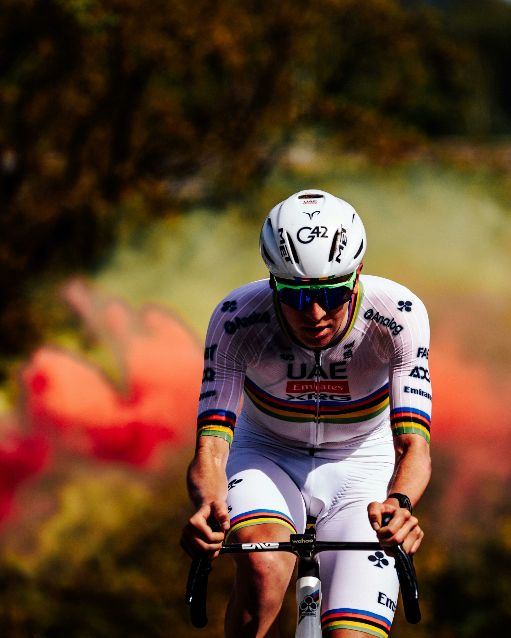 Tadej Pogacar avec son maillot de champion du Monde, actualités cyclisme