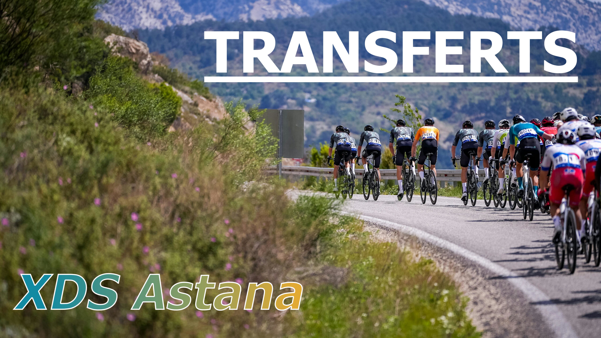 transferts xds astana, peloton cycliste sur une route de montagne